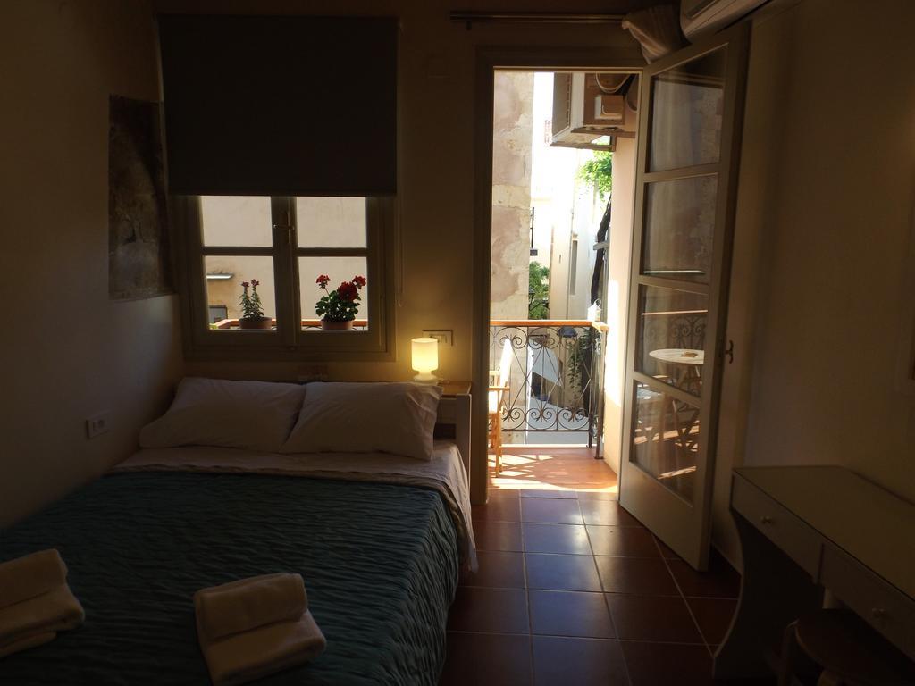 Doppelzimmer mit Balkon - Seitlicher Meerblick