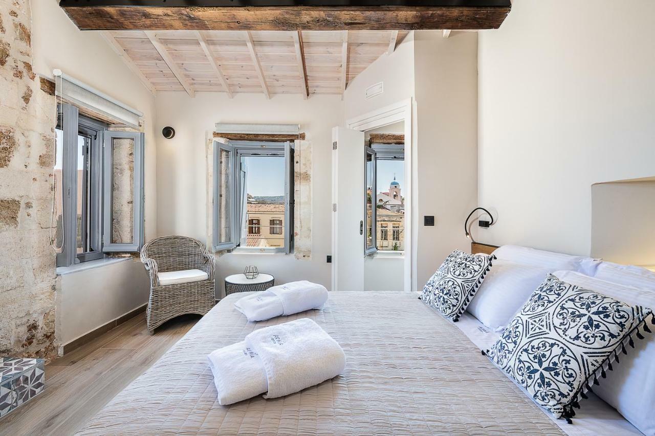 Penthouse Suite with Old Town View
