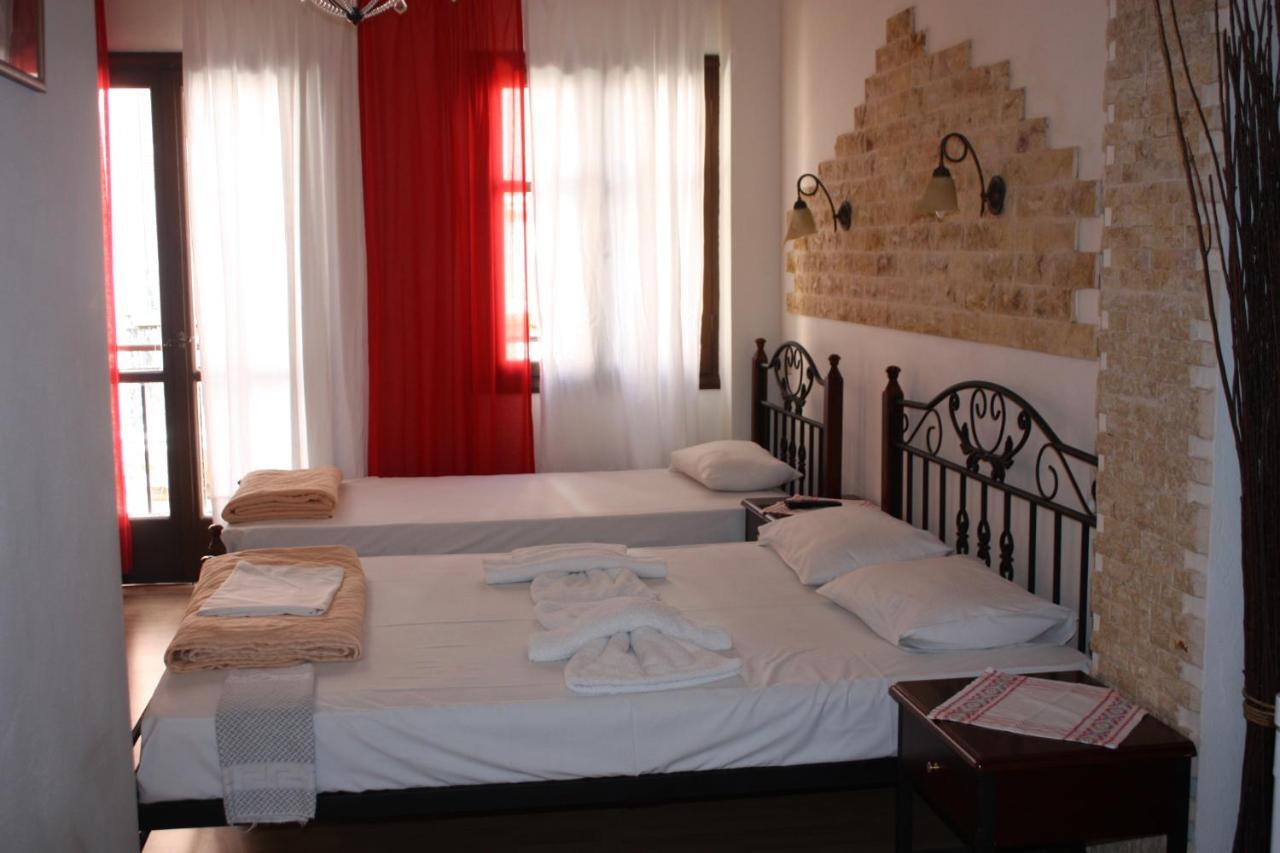 Large Double Room,862328162:JPEG
