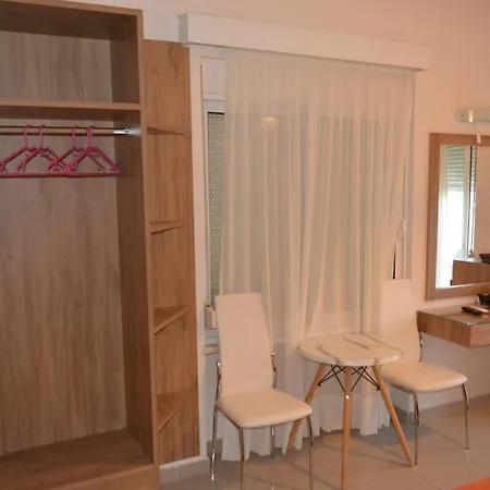 Hotel Lefka Ori - City Rooms-2